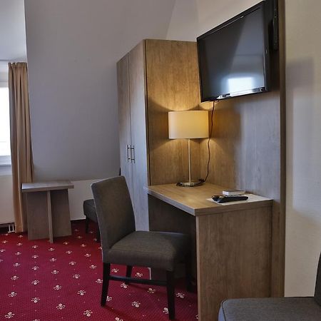 Hotel Maurer Карлсруе Екстер'єр фото