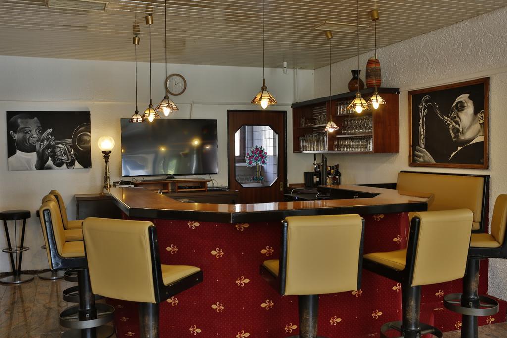 Hotel Maurer Карлсруе Екстер'єр фото
