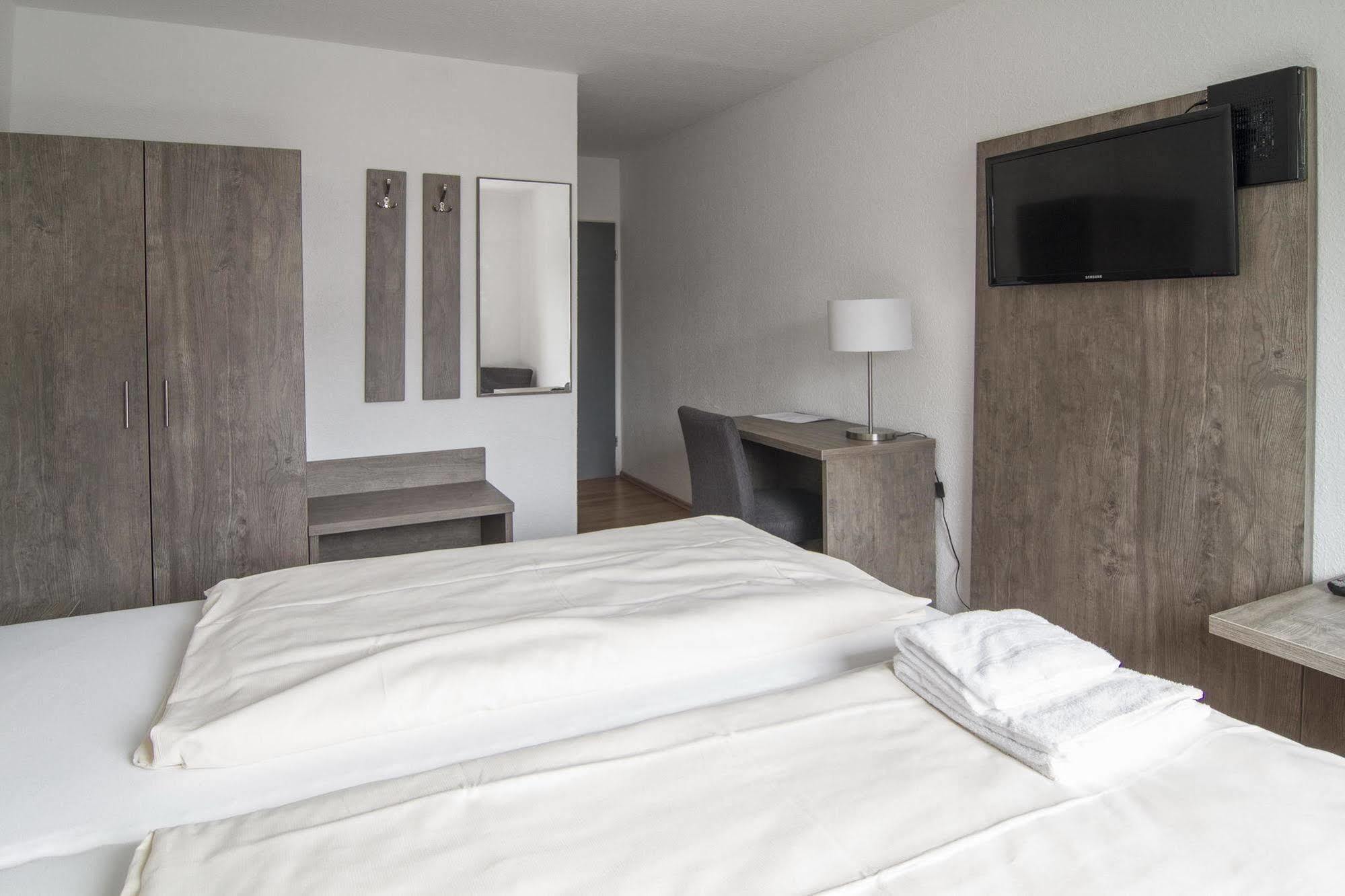 Hotel Maurer Карлсруе Екстер'єр фото