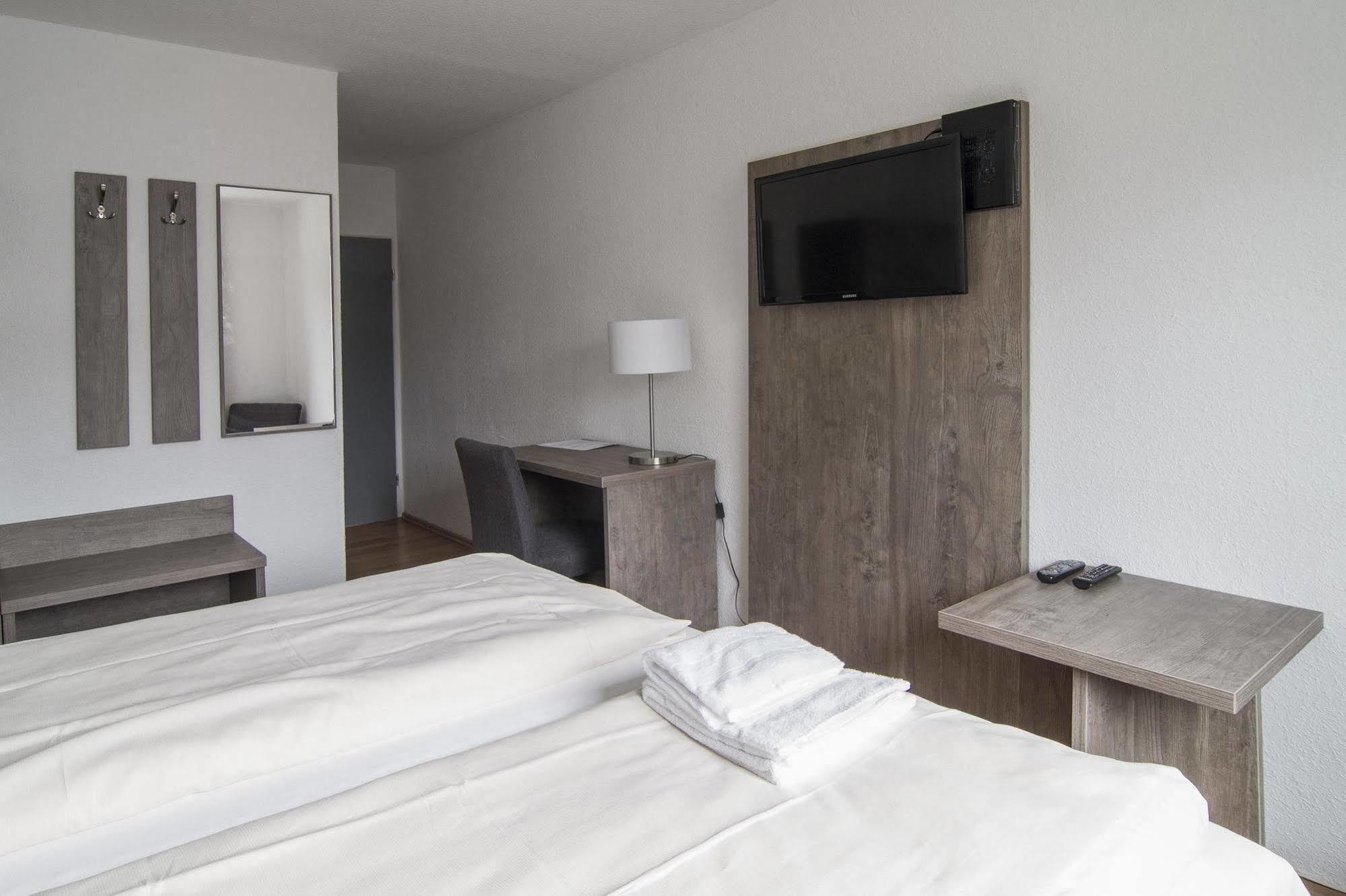 Hotel Maurer Карлсруе Екстер'єр фото